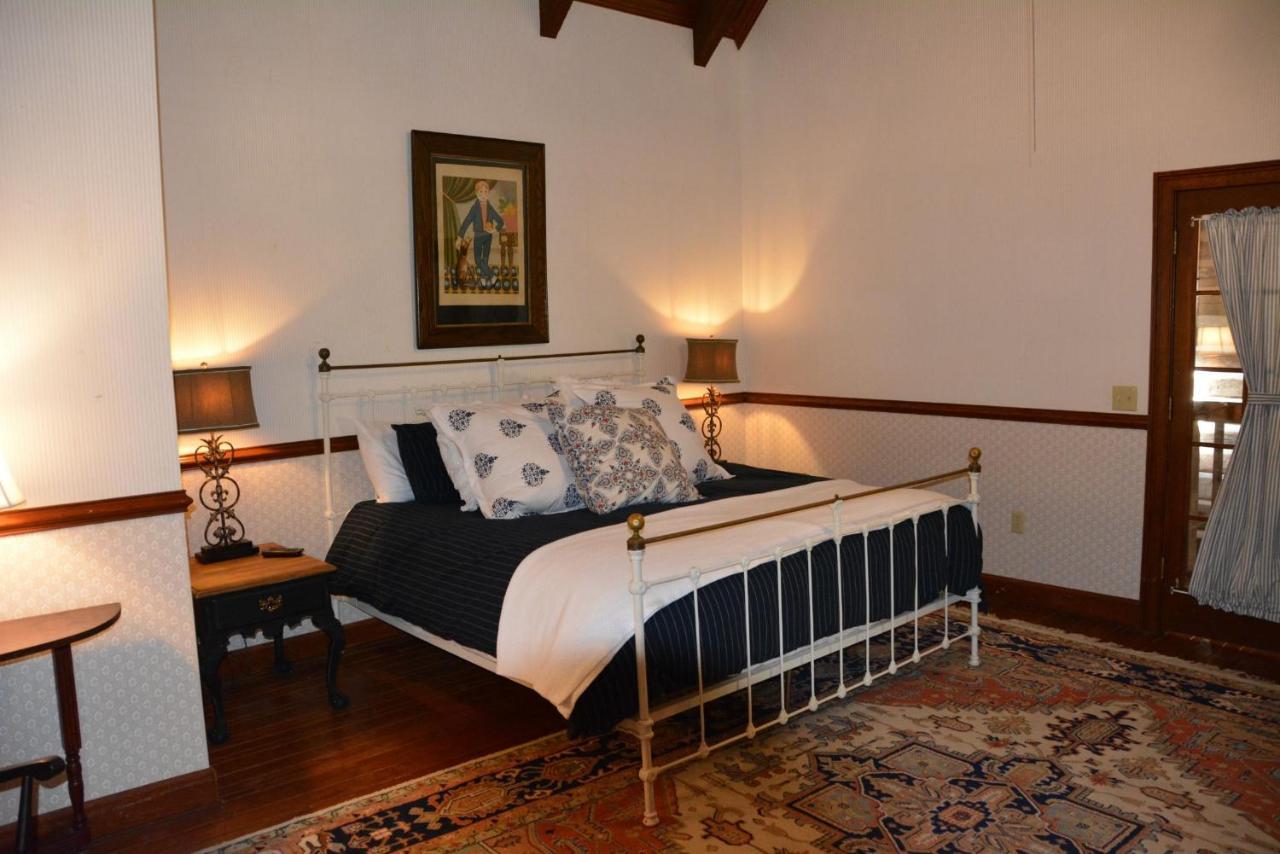 Altamont Lodge Newland ภายนอก รูปภาพ
